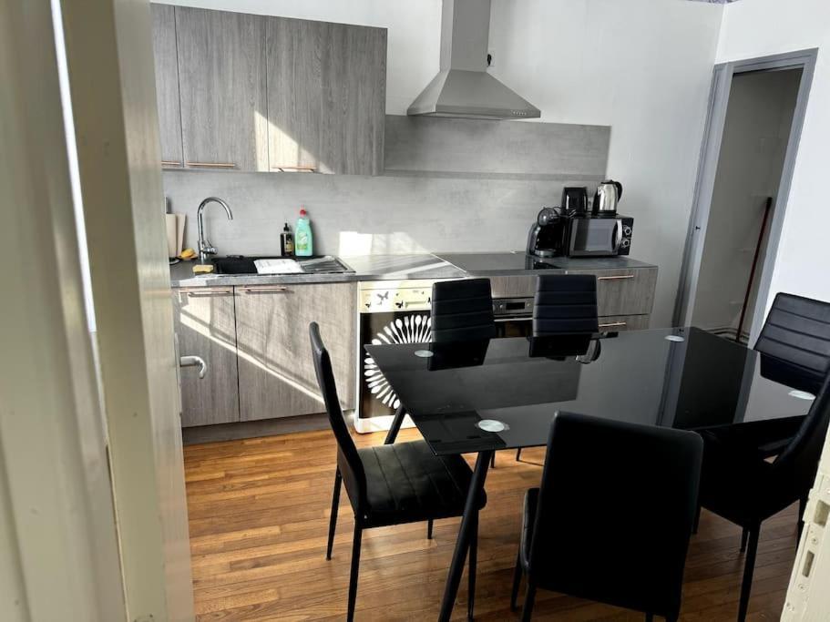 Sabatier T4 Avec Terrasse Et Jardin Appartement Carcassonne